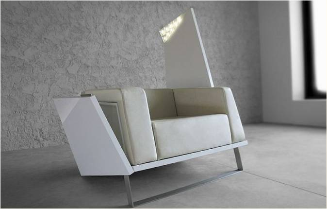 Bir tasarımcı koltuğu