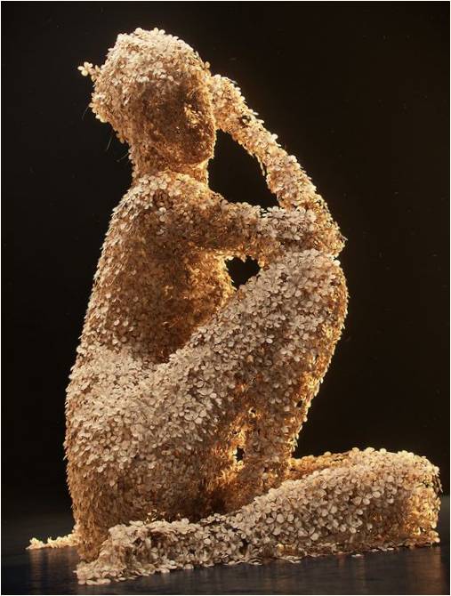 Jean-Michel Biorel'in dijital sanatı: gerçeküstü kadın çiçek heykelleri