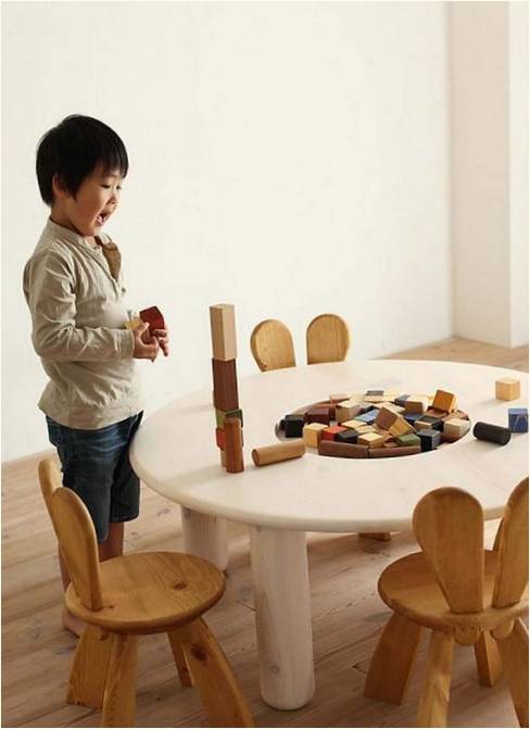 Çocuklar için eko-mobilya